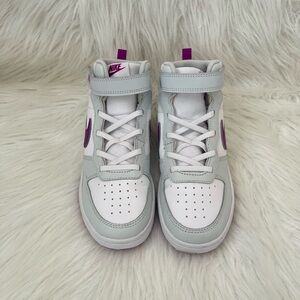 Nike Kids Shoes - White and Purple